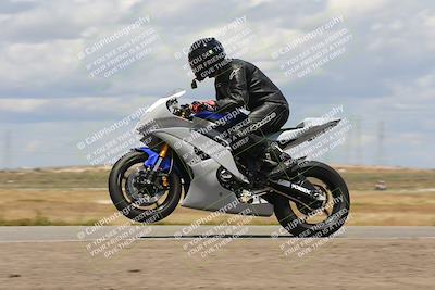 media/Apr-26-2024-TrackDaz (Fri) [[c4b677d280]]/B Group/120pm (Wheelie Bump)/